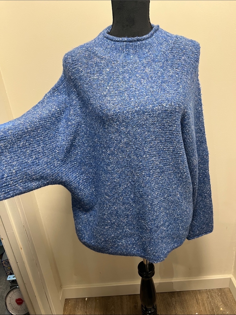 Workshop Mock Neck Wool Blend Blue Knit Sweater Womens Size Large NWT